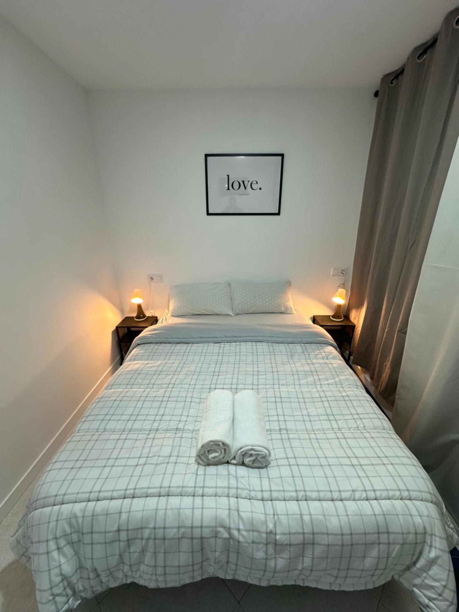 Rooms Mediavilla Madrid Extérieur photo